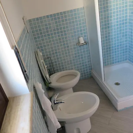 Casa Floriana A * Сан-Леоне