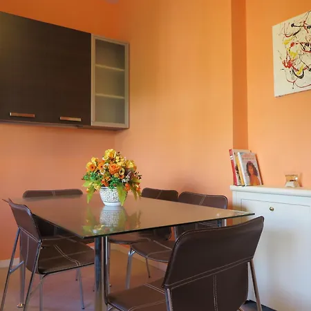 Casa Floriana A Дом отдыха *