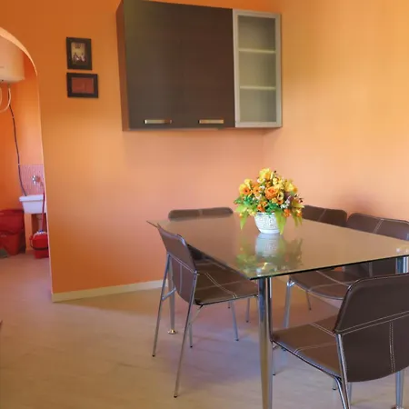 Casa Floriana A Дом отдыха *