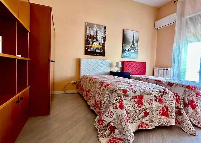 Holiday home Casa Floriana A *